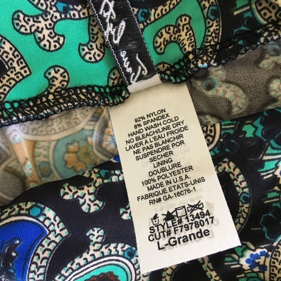 Multicolored Maxi Skirt - Picture 8 of 9